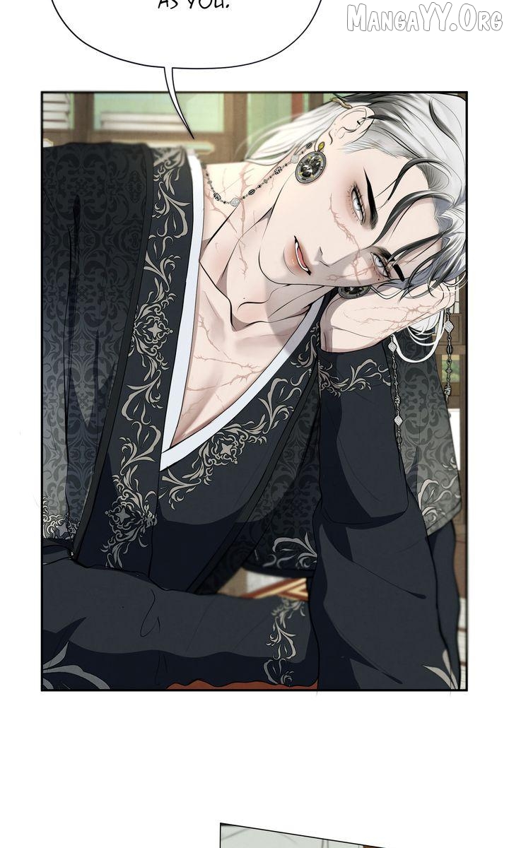 Read Beneath the Fallen Bloom EN Manga Online